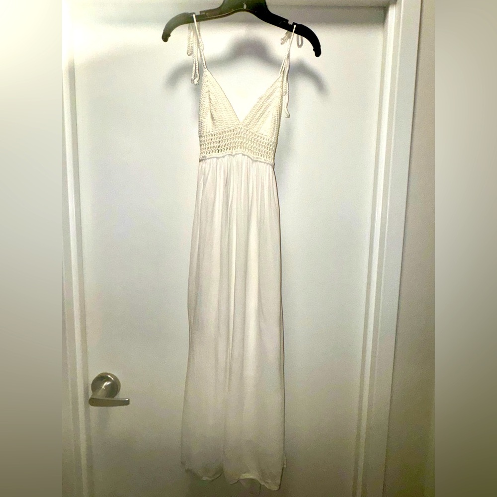 Forever 21 White Maxi Crochet Top Backless Size Small - Picture 2 of 6